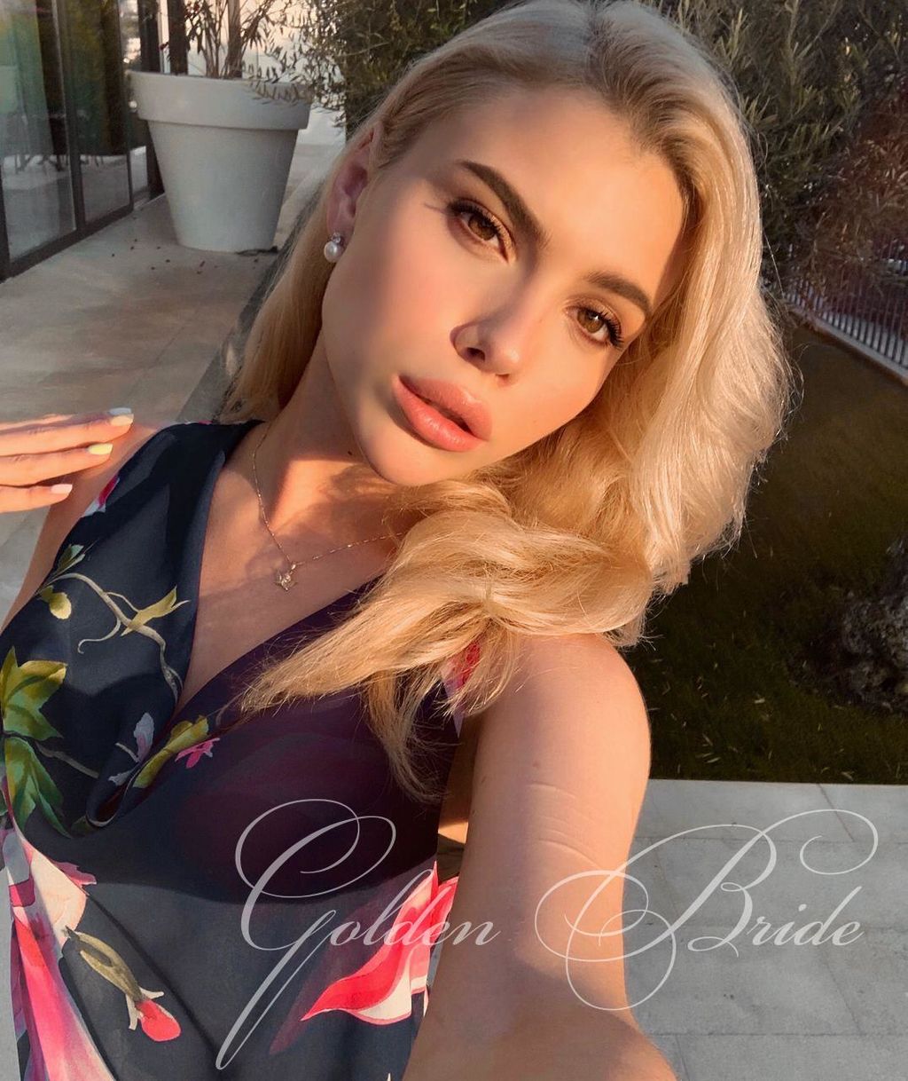 Everything You Need To Know About Dating A Taurus Woman Dating
